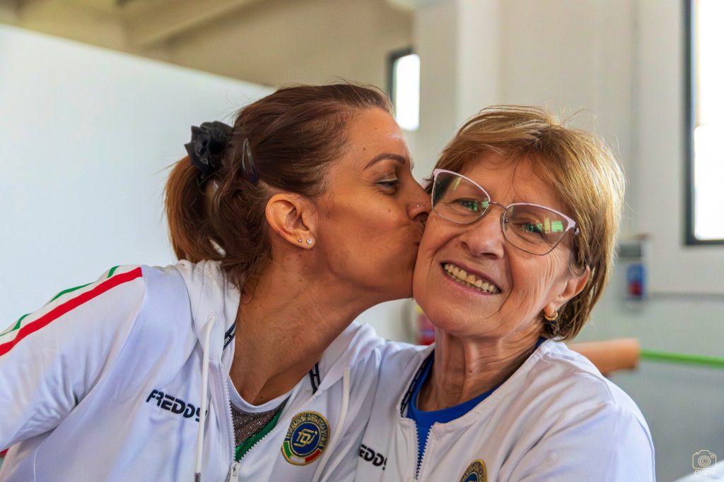 Monika Takacs e Zsuzsanna Matulai, insegnanti del Cavedio Portalecorsi